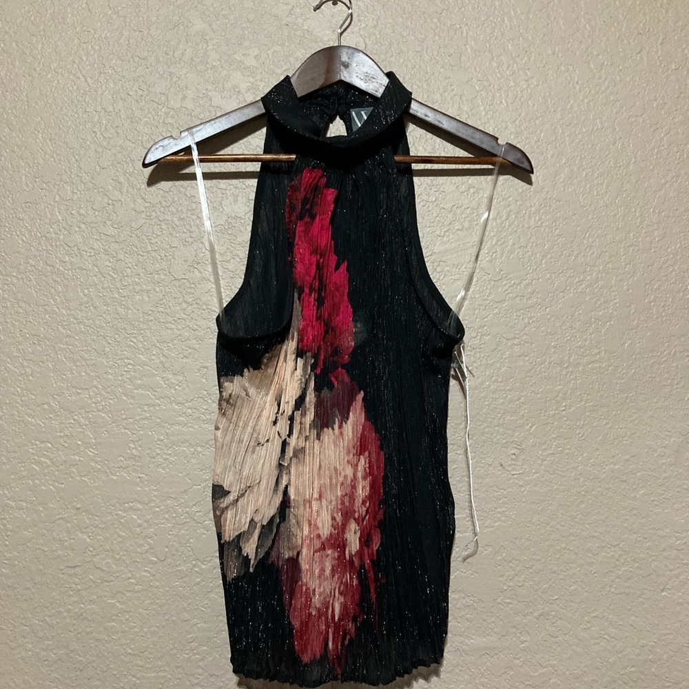 Worthington Black and Red Sleeveless Blouse